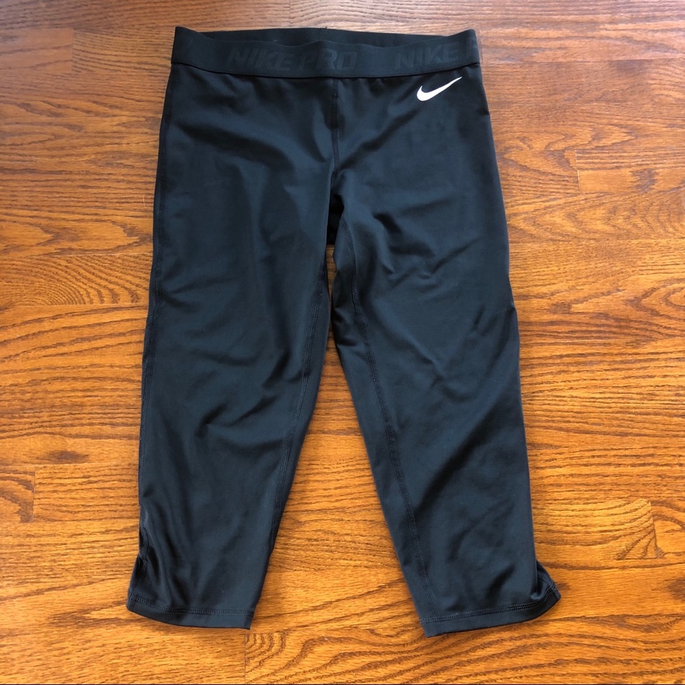 Nike Pro Cropped Leggings